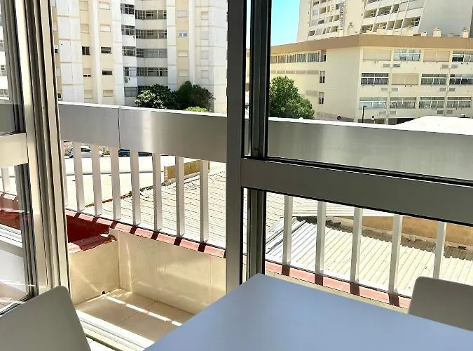 Sunstudio Tarik Al Apartamento *