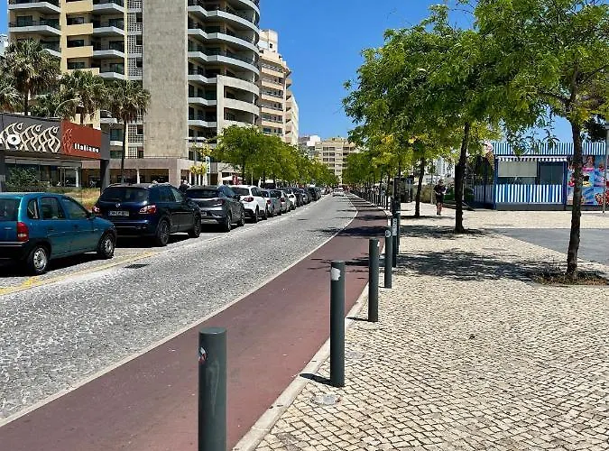 아파트 Sunstudio Tarik Al